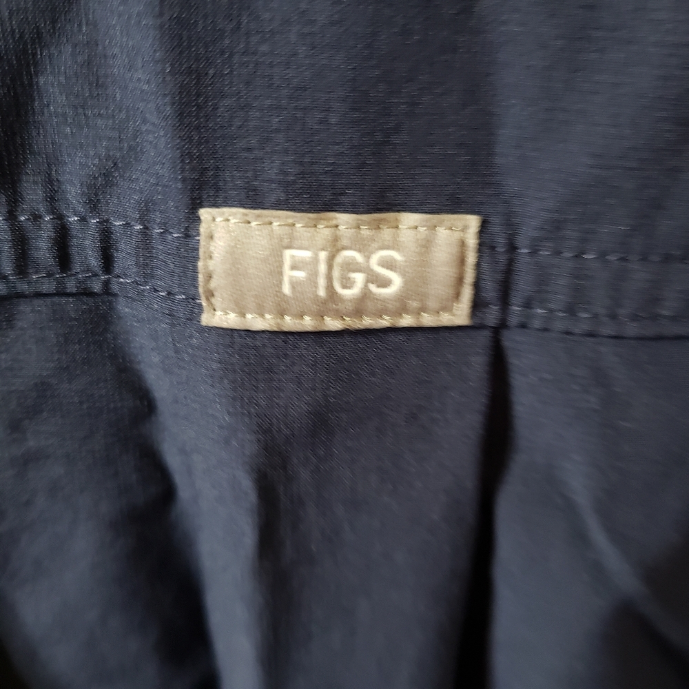 Figs Rafaele Oversized Top - Picture 5 of 8